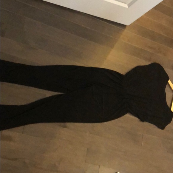 Black pantsuit deep v neck - Picture 3 of 3